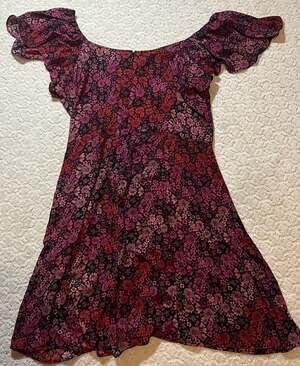 Belle & Sky Flutter Sleeve Floral Print Size XL Mini Dress